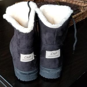 CNP boots